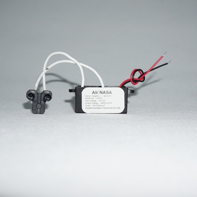좋은 가격 컴팩트 0.18W DC12V 음 이온화기 AIR KJF03 자동차 공기 정화기 부품 온라인으로